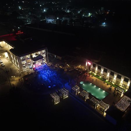 The Heritage Conventions Sagar  Luaran gambar